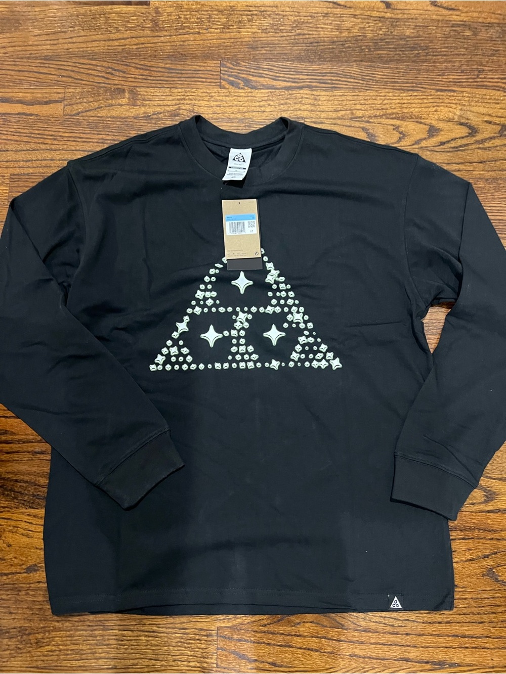Nike ACG Glow in the dark black T-Shirt
